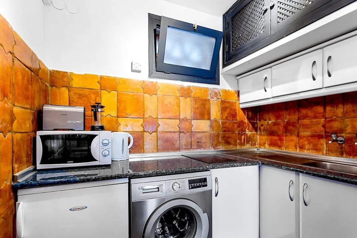 Estudio A Pie De Playa By Holidays2Rent Sitio de Calahonda 0*,  Spanien
